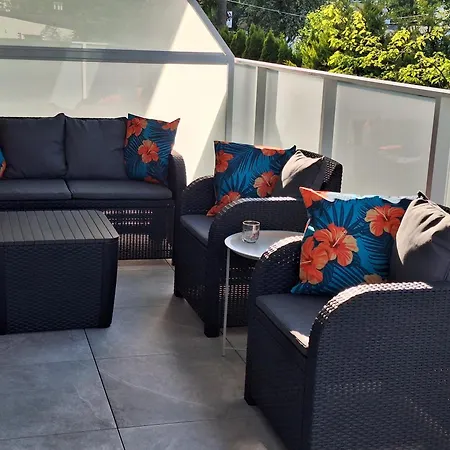 Modern White Kollataja 7a קולובז'ג